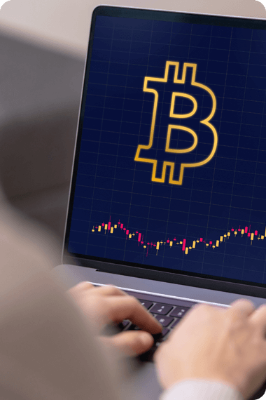 bitcoin-sell-chart-laptop